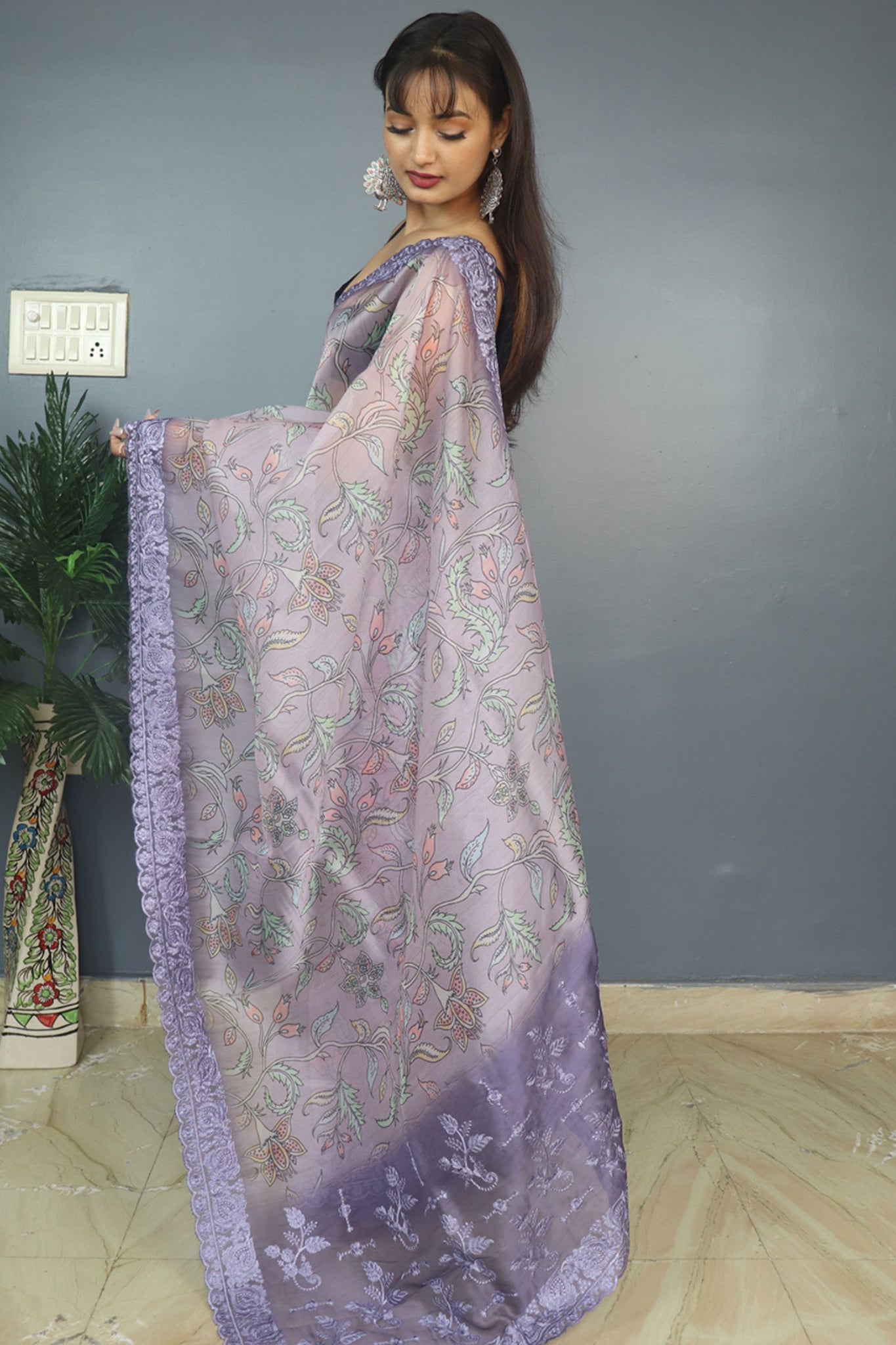 Lilac Kalamkari Printed Lace Border Saree
