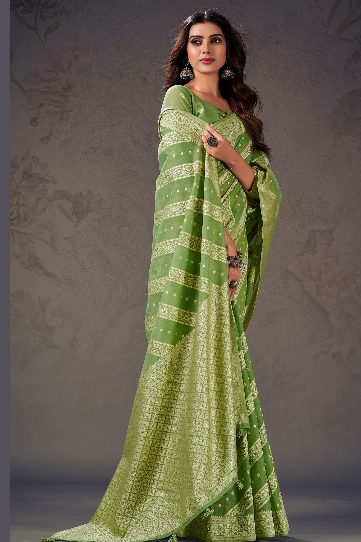 Light Green Cotton Silk Saree with Bandhani Print